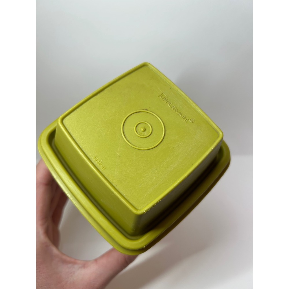 Vintage Tupperware Avocado Green Pickle Keeper Strainer Container w Lid - Picture 3 of 6